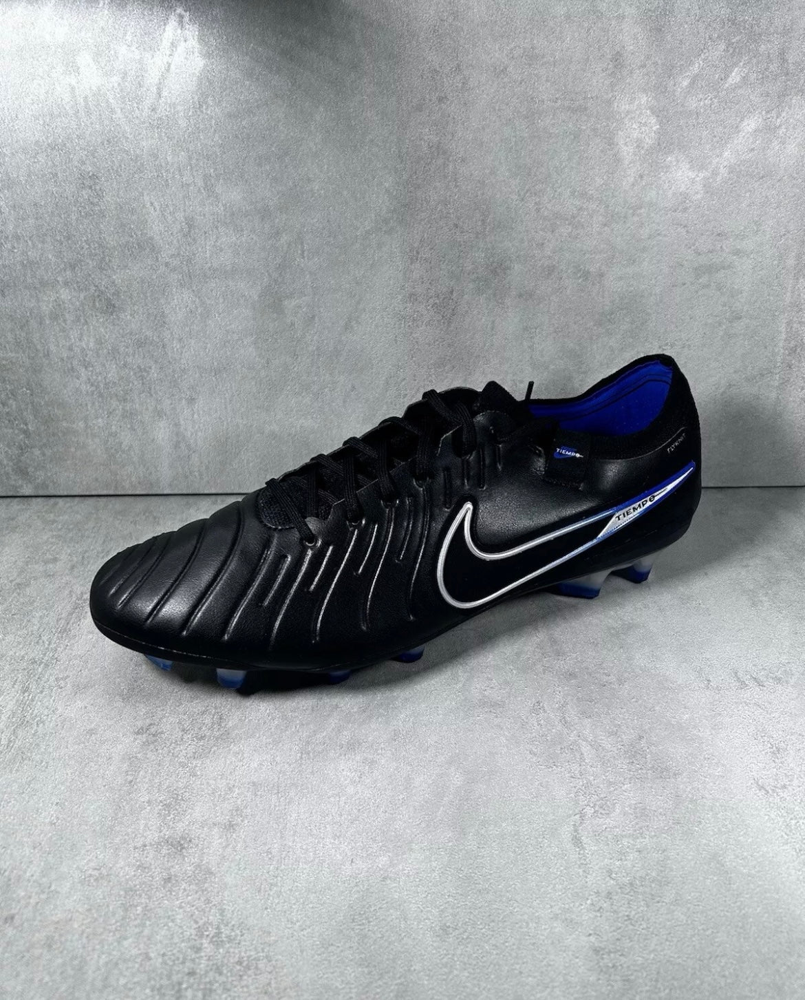Nike Tiempo Legend 10 Elite FG | Black Blue | RRP £230