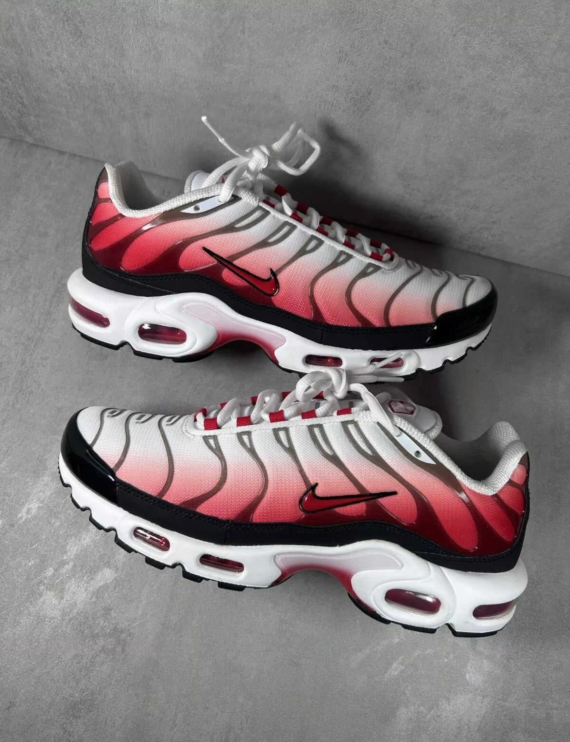 Nike Air Max Plus TN | Uni Red White