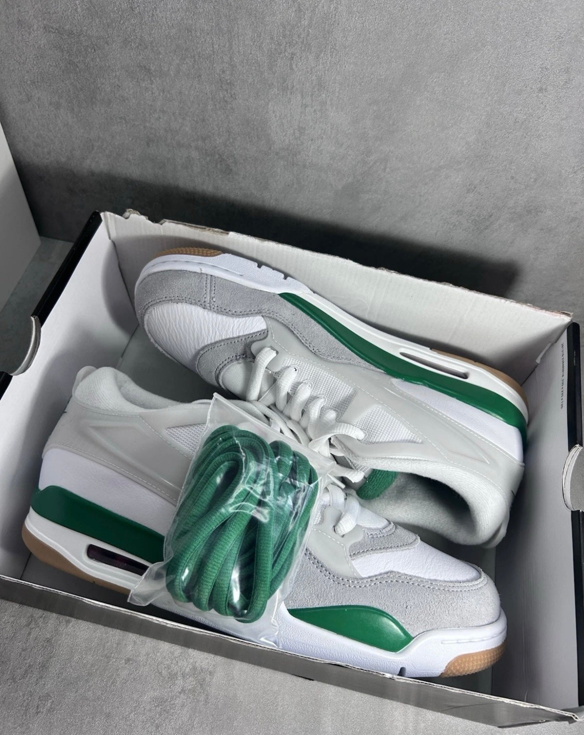 Nike Air Jordan 4 RM | White Pine Green Grey | Size UK 9 / EU 44