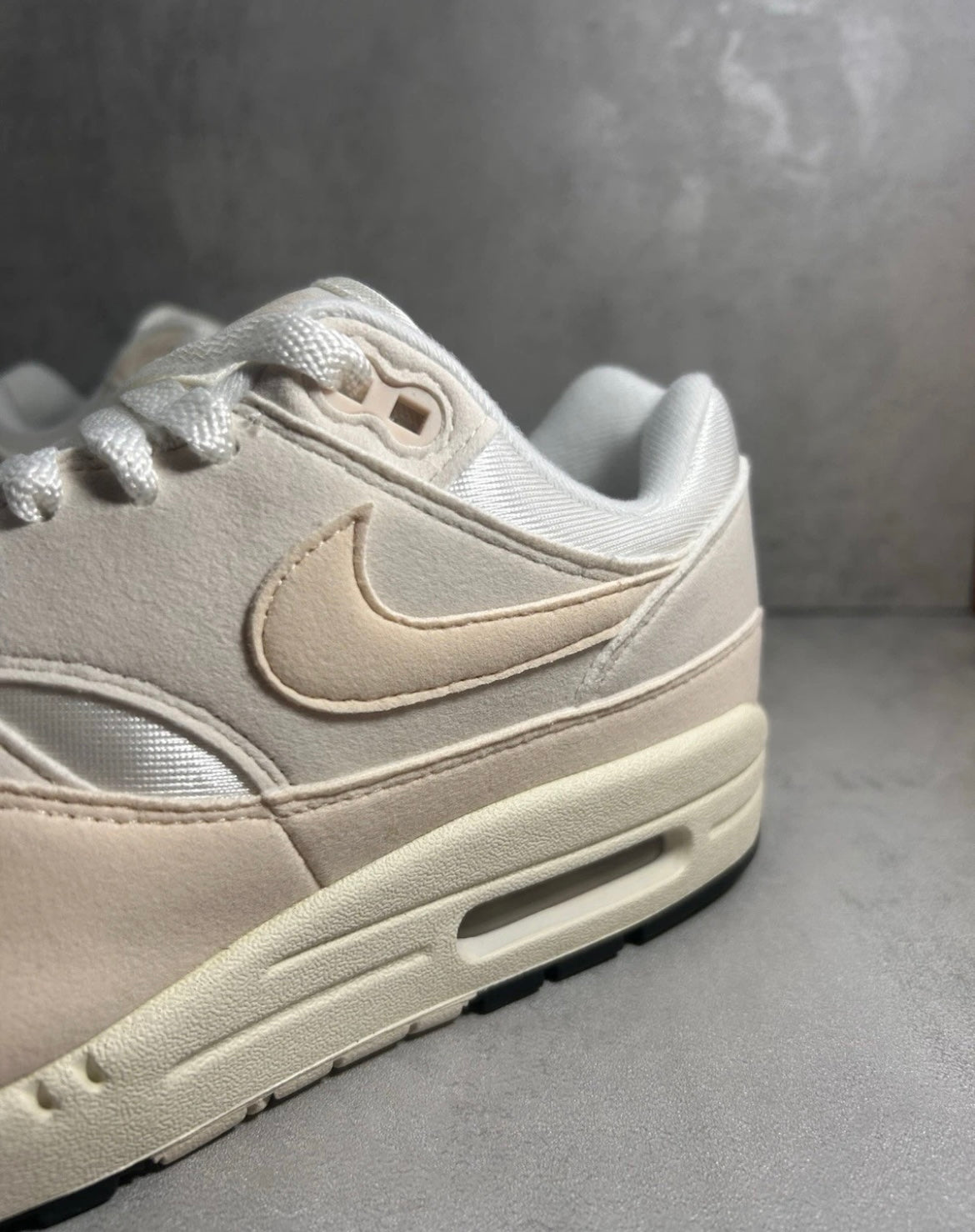 Nike Air Max 1 | Sail Guava / Ice Violet