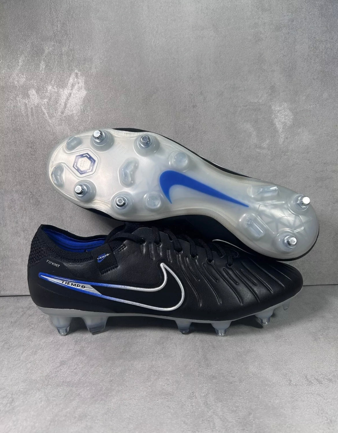 Nike Tiempo Legend 10 Elite Soft Ground AC | Black Blue