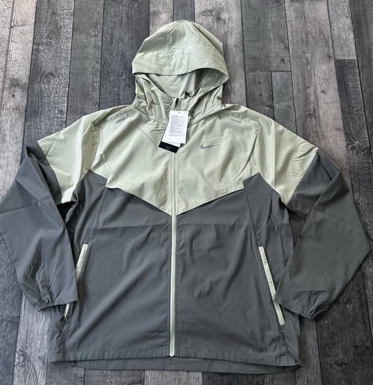 Nike Repel Mens UV Windrunner Jacket |Olive Khaki |