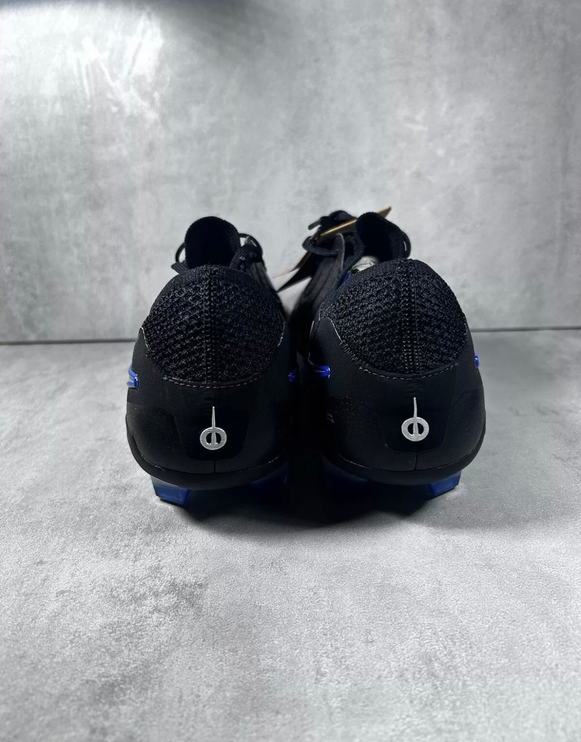 Nike Tiempo Legend 10 Elite FG | Black Blue | RRP £230