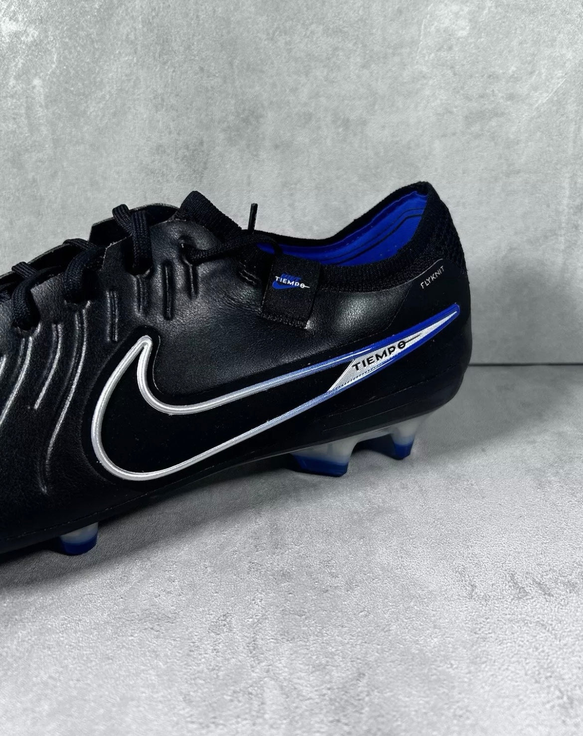 Nike Tiempo Legend 10 Elite FG | Black Blue | RRP £230