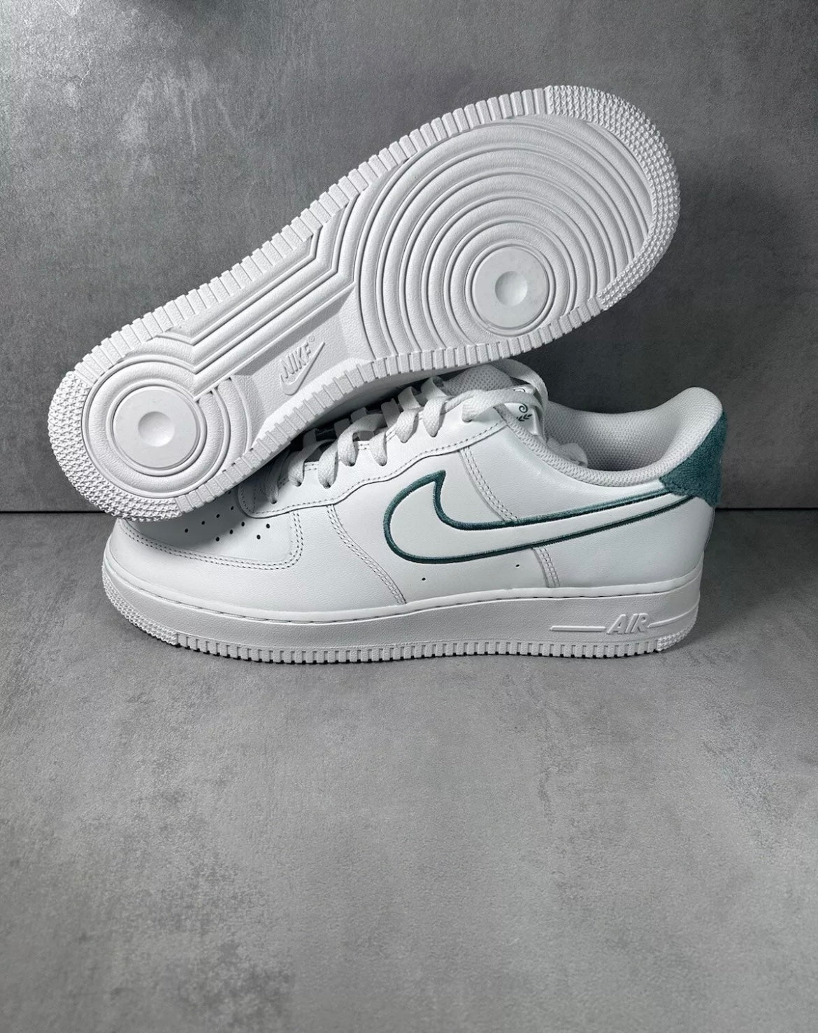 Nike Air Force 1 ‘07 LV8 Resort & Sport |Size UK 10 / EU 45
