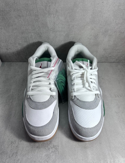 Nike Air Jordan 4 RM | White Pine Green Grey | Size UK 9 / EU 44