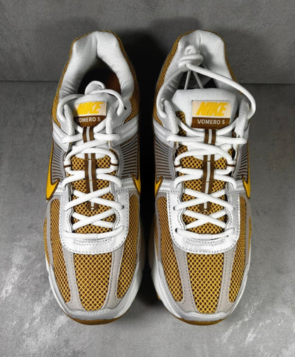 Nike Zoom Vomero 5 | Bronzine Lightning Yellow |