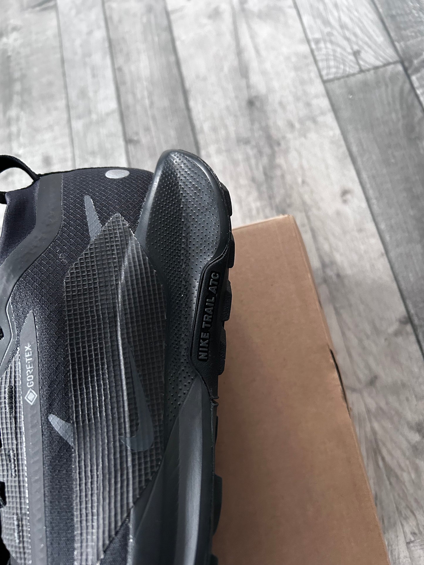 Nike Pegasus Trail 5 GTX Triple Black Waterproof Trail Shoes - UK 9