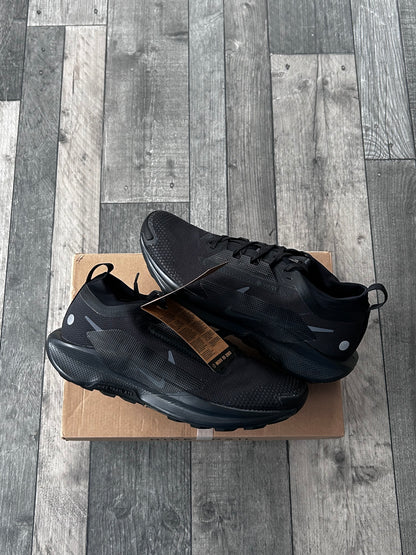 Nike Pegasus Trail 5 GTX Triple Black Waterproof Trail Shoes - UK 9