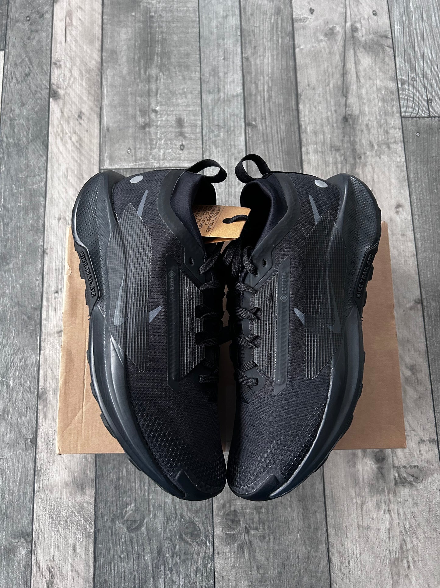Nike Pegasus Trail 5 GTX Triple Black Waterproof Trail Shoes - UK 9