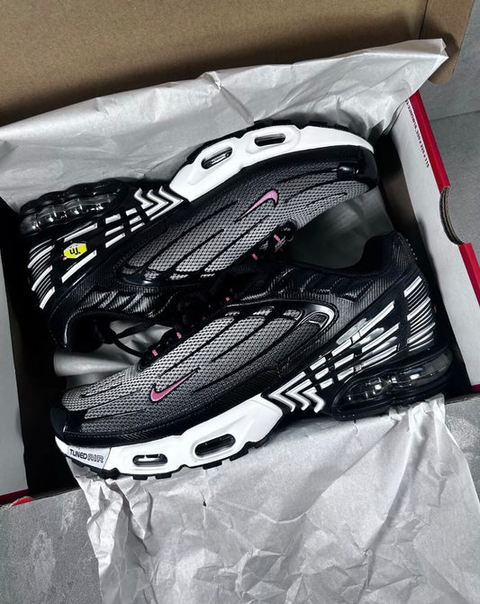 Nike Air Max Plus TN 3 | Sunset Pulse Black White Pink