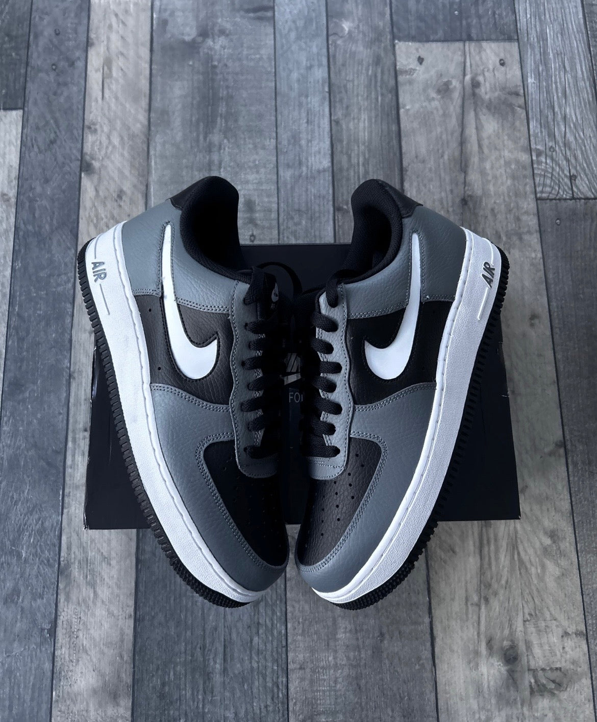 Nike Air Force 1 ‘07 LV8 Black Smoke Grey Trainers